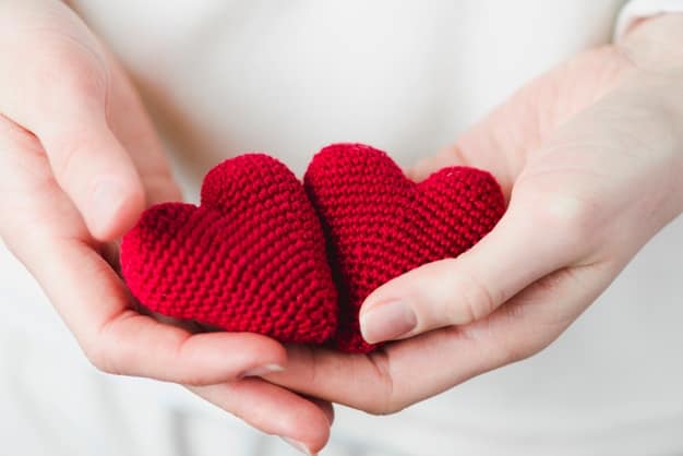 Knitted hearts for loved ones Halo Children's Foundation Child